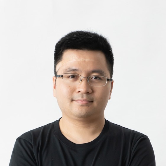 Tung Hoang, CEO